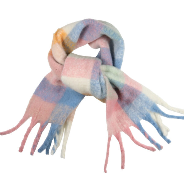 Foote Street warm tassle scarf