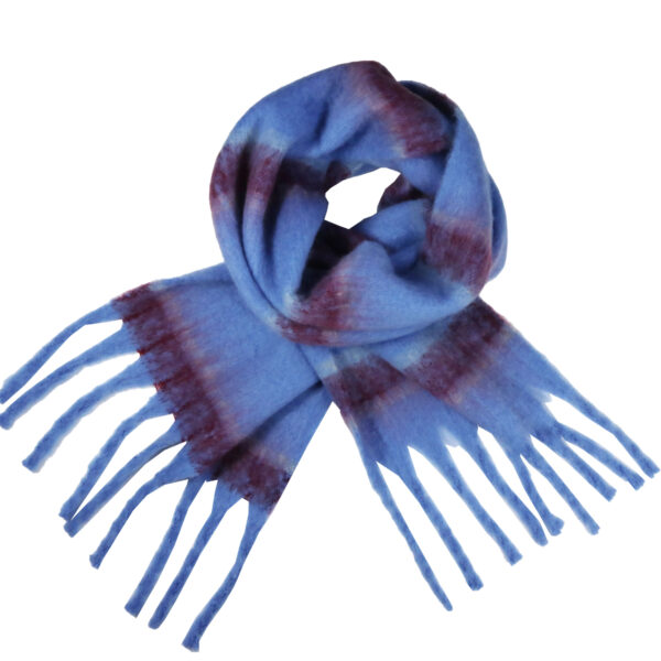 Cosy warm tassel scarf