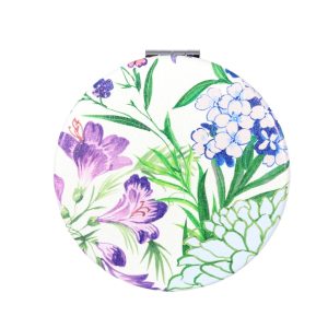 Quinn compact mirror